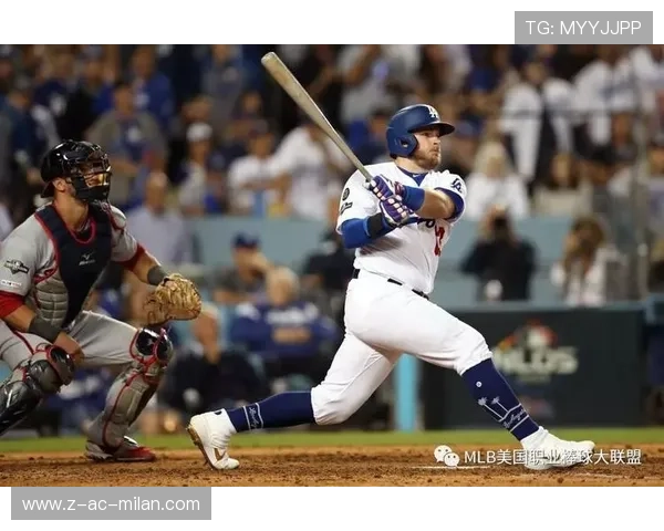 乌斯克步伐细腻持续压制对方节奏